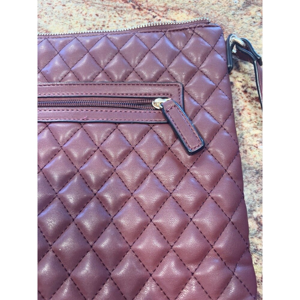LOVEVOOK Quilted Vegan Leather Crossbody Purse – Adjustable Strap, Burgundy NWOT - Picture 3 of 12